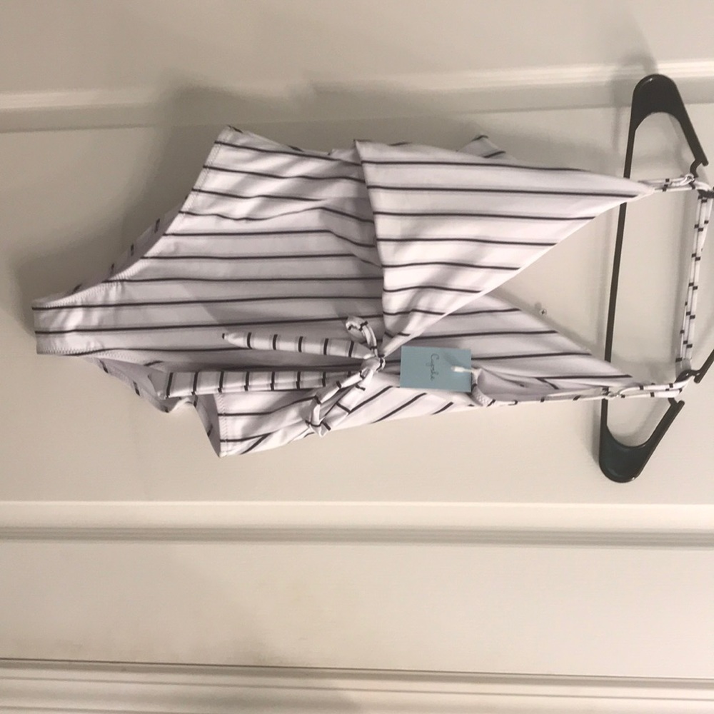 Cupshe one piece Wrap swimsuit